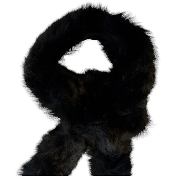 Black Scarf Soft Faux Fur Comfy Double Pull Through Scarf - Picture 4 of 5